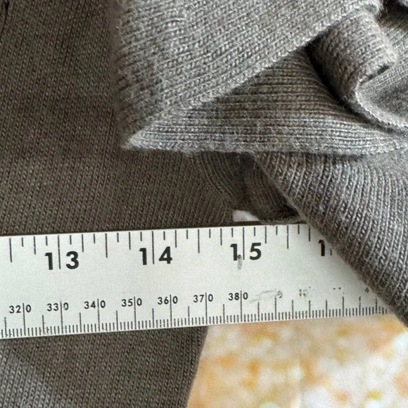 Free People Olive Green Ribbed Knit Ruffle Sleeve V-Neck Skater Keyhole Back - Picture 6 of 8